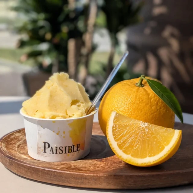 .
🍊新登場＼甘夏シャーベット & レモンマフィン／🍋

暑くなってきたこの季節にぴったりの、 さっぱりスイーツが登場しました！

▶爽やかな甘みとほろ苦さが広がる 
「甘夏シャーベット」は期間限定
レモンの香りがふわっと広がるピール入り
 「レモンマフィン」と一緒に、 初夏のカフェ時間をお楽しみください

#甘夏シャーベット
#レモンマフィン
#期間限定スイーツ 
#夏スイーツ 
#カフェスイーツ